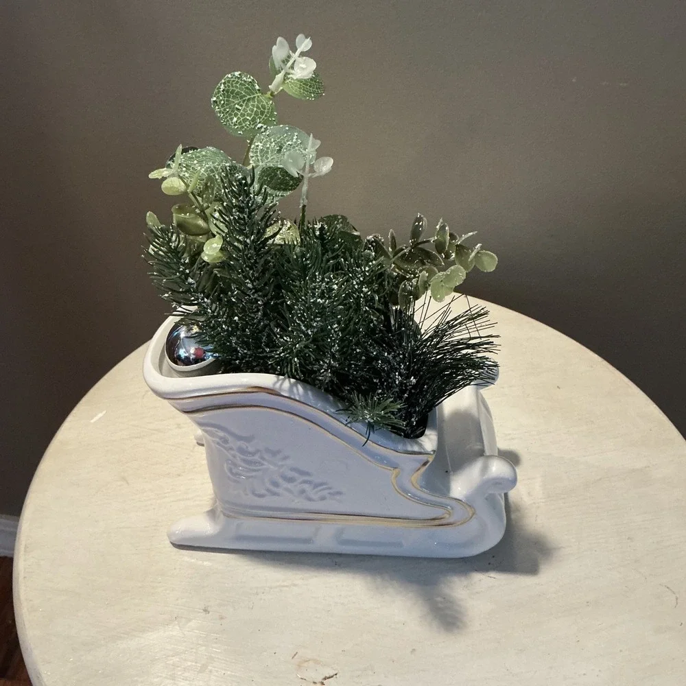 White Ceramic Sleigh Planter Christmas Decor‎ Gold Trim Frosted Greenery Fill